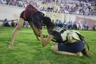 Aba Güreşi Türkiye Şampiyonası başladı