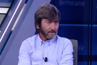 Rıdvan Dilmen'den Adebayor ve Roman Neustadter açıklaması