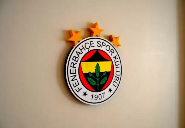 Fenerbahçe yönetimi İspanya'da! Golcü taarruzu!