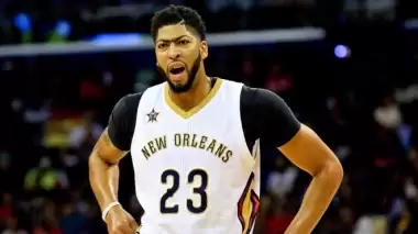 Anthony Davis bu kez 45 sayı attı