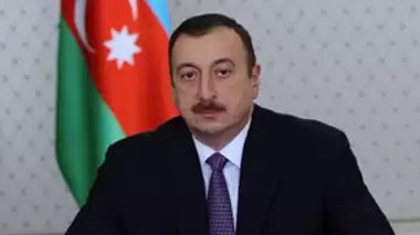 Aliyev'den şampiyon Guliyev'e tebrik!