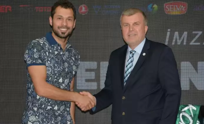 Konyaspor, Serkan Kırıntılı ile sözleşme yeniledi!