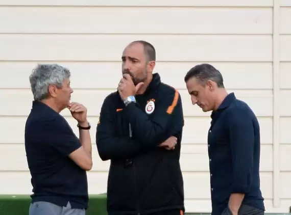 Galatasaray idmanında Lucescu sürprizi! O isimlerle de görüştü!