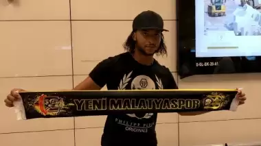 Arturo Mina'dan flaş sözler! Beşiktaş'la görüştü mü? Açıkladı!