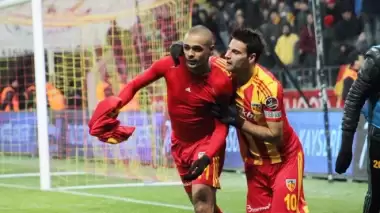 Timsah'tan Welliton bombası!