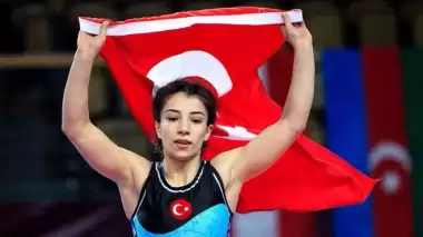 Evin'den madalya geldi!