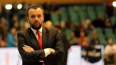 "Rakibe cevap verebilecek bir takım oluşturacağız"