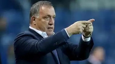 Hollanda Milli Takımı'nda tanıdık isimler! İşte Advocaat'ın listesi...