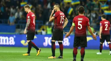 Beşiktaşlı yöneticiden maç sonu Ahmet Bulut iması: "Milli menajerler."