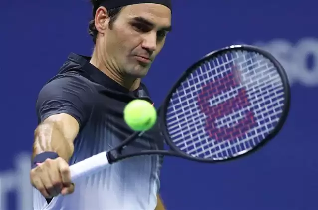 Federer bu kez zorlanmadı  