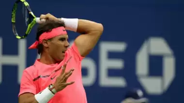Nadal zorlanmadan yarı finalde
