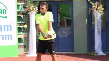 Marsel İlhan ilk turda elendi