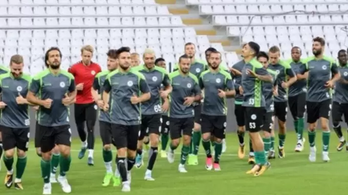 Atiker Konyaspor iki eksikle çalıştı!