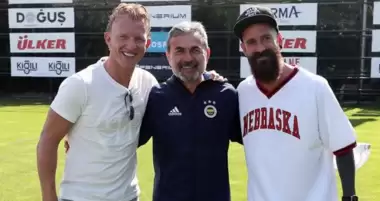 Fenerbahçe'de transfere Kuyt kriteri!