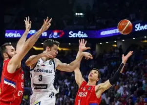 Slovenya tarih yazdı!