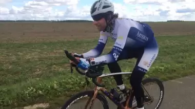 İskoç bisikletçiden 79 günde dünya turu rekoru