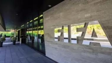 Manisaspor'a FIFA'dan şok! Kara listede!