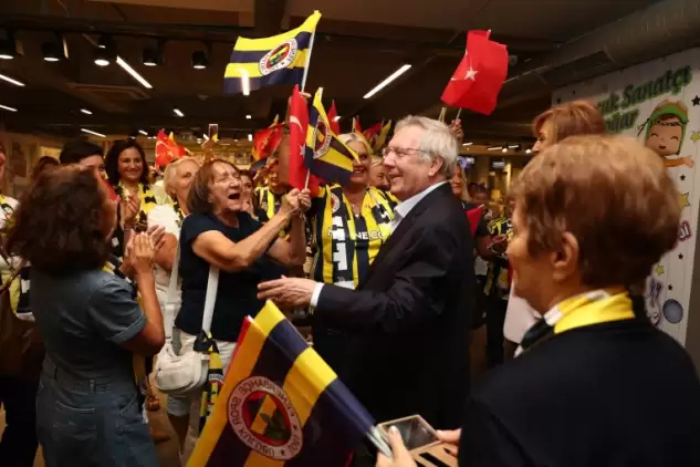 Dünya Fenerbahçeli Kadınlar Günü kutlandı