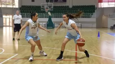 Bornova Beckerspor ilk yenilgisini tattı!