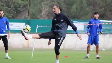 Karabükspor E.Y Malatyaspor maçına bileniyor...