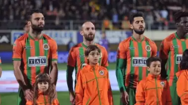 Fenerbahçe'nin orta sahada iki hedefi var! Süper Lig'den...