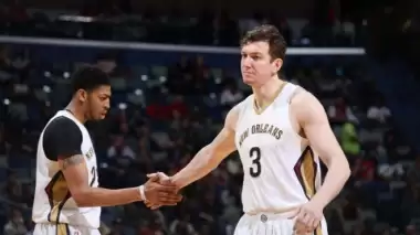 Ömer Aşık'tan kötü haber