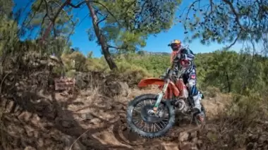 Sky Enduro Yarışları'nın orman etabı tamamlandı