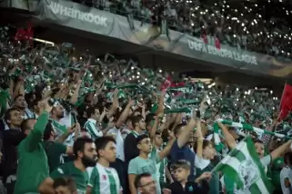 Konyaspor cezayı kesti! Kombineleri iptal...