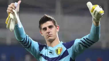 Herkes merak ediyor! Courtois yine yapacak mı?