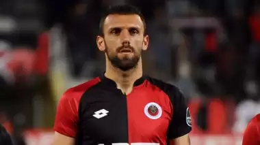 Vedad Muriqi'ye milli davet!