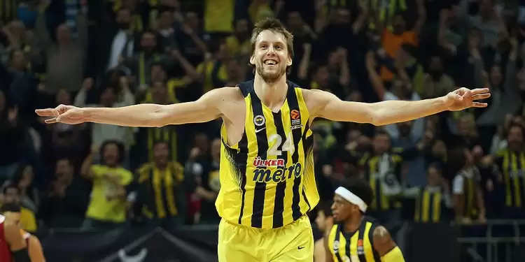 Jan Vesely: “Umarım nice kupalar kazanacağız bu sezon"