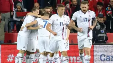 İzlanda bir kez daha tarih yazdı! EURO 2016'dan sonra...