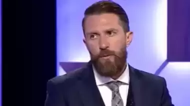 "Negredo için saha içerisinde..."