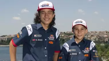 Öncü kardeşler MotoGP'yi hedefliyor