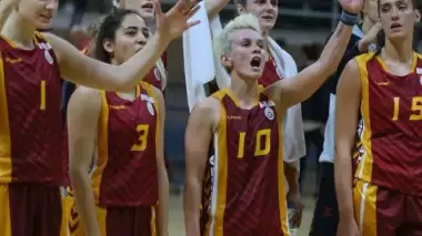 Galatasaray deplasmanda galip!