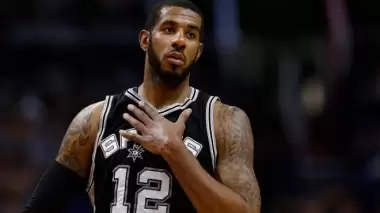LaMarcus Aldridge sezonu kapattı
