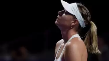 Sharapova, Fransa Açık'tan çekildi