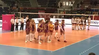 Galatasaray, deplasmanda İlbank'ı rahat geçti