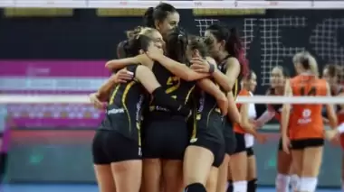 Vakıfbank zora soktu ama kazanmasını bildi!