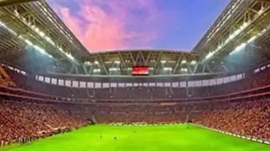 Galatasaray-Fenerbahçe derbisi kapalı gişe!
