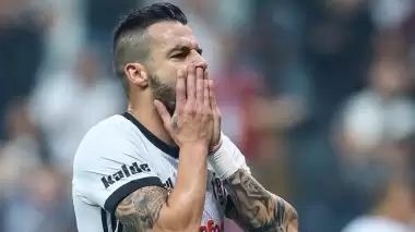 4 milyon 350 bin Euro çok geldi, çare Çin! Beşiktaş...