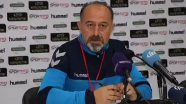 "Umarım önümüzdeki maçlarda da puanlar kazanarak..."