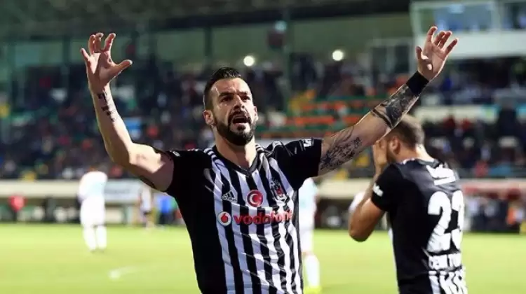 Negredo'dan flaş açıklamalar: "Tribünler anlatılmaz yaşanır"