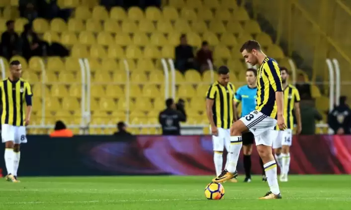 Fenerbahçe'ye son saniye şoku!