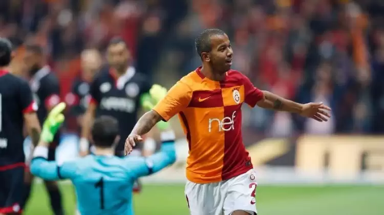 Galatasaray'ın sağ beki Mariano'dan transfer itirafı!