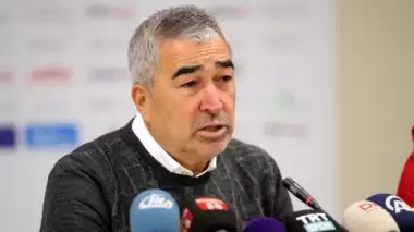 Galatasaraylı Latovlevici Sivasspor'a transfer olacak mı? Samet Aybaba açıkladı..