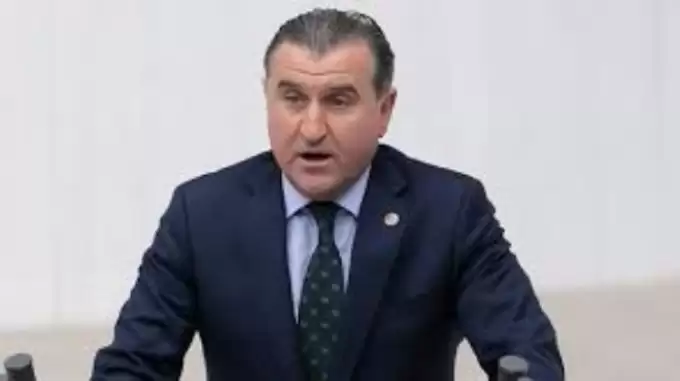 "Büyüyen, gelişen, sporda başarılı olan güçlü bir Türkiye istiyoruz."