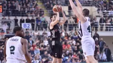 Sakarya'da müthiş mücadeleye sahne olan maçı Beşiktaş Sompo Japan kazandı!