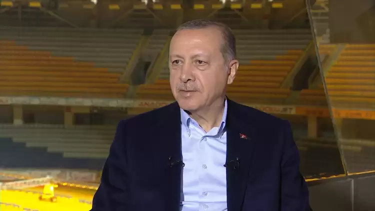 Cumhurbaşkanı Erdoğan'dan çarpıcı açıklamalar! Yabancı kuralı, milli takım...