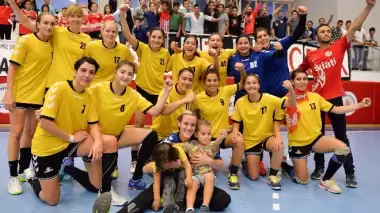 Zirveye demir attılar!